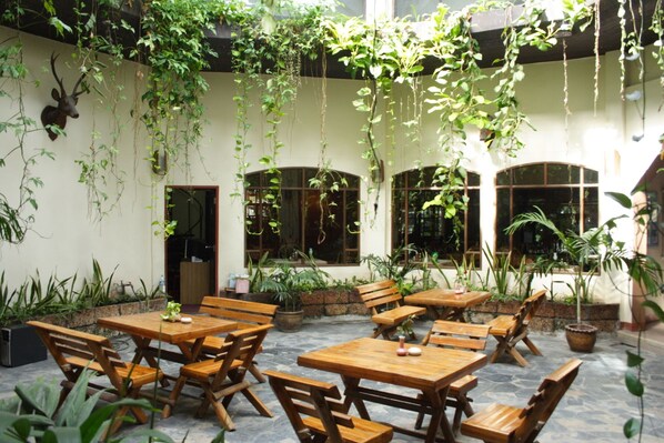 Restaurant - Palm Garden Hotel (Pattaya)