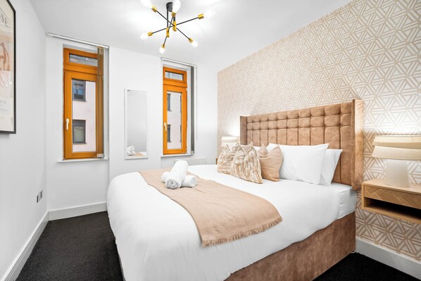 2 bedrooms, iron/ironing board, WiFi, bed sheets