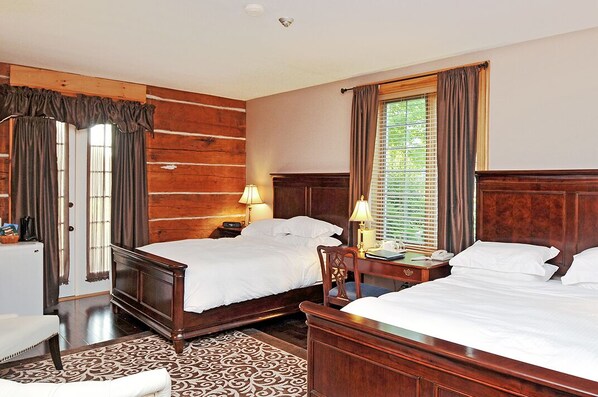 6 bedrooms, iron/ironing board, WiFi