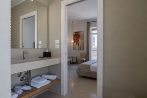 Panoramic Suite, Ensuite, City View | Bathroom - Abalto Suites & Rooms (Lecce)
