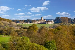 Exterior - The Pigsty - sleeps 2 guests  in 1 bedroom (York)