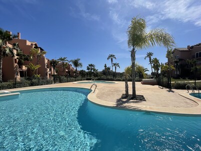 Mar Menor Golf Resort, Luxury apartment, Sleeps 6, Lake Views