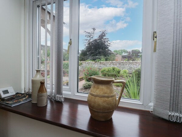 Cottage | 2 bedrooms, individually decorated, individually furnished, free WiFi - 3 Springfort Cottages (Penrith)