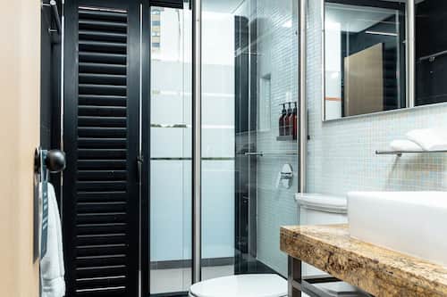 Suite | Baño | Regadera