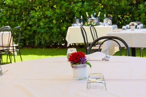 Área para banquetes al aire libre