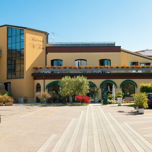 Exterior - Al Fiore (Peschiera del Garda)