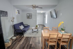 Apartment (1 Bedroom) | Innenbereich