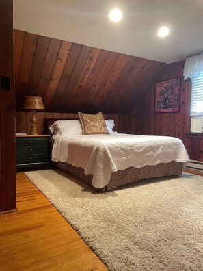 4 chambres, coffres-forts dans les chambres, fer et planche à repasser