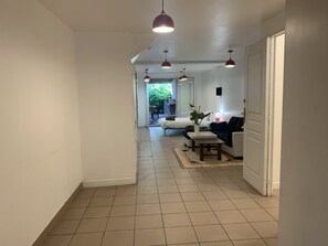 Interior - GîteAquitaine 3 beautiful bedrooms (Agen)