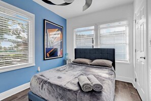 6 camere, ferro/asse da stiro, culla da viaggio, Wi-Fi gratuito