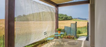 Green Studio - An ideal family retreat, just a short stroll from the beaches