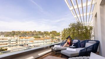 Minibar, coffres-forts dans les chambres