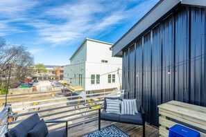 Property grounds - The Rhododendron - a PMI Scenic City Rental (Chattanooga)