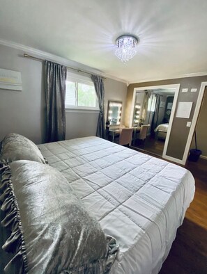 3 chambres, bureau, lit parapluie, Wi-Fi gratuit