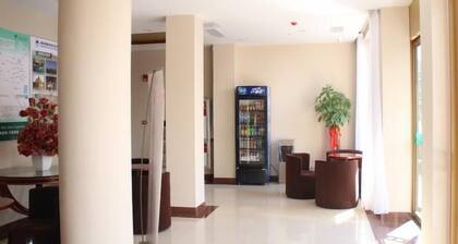 Greentree Inn Shandong Jinan East Wenhua Road Taishan Technology Mansion Express Hotel