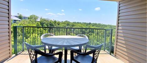 Condo (Suite Outlook - Resort Amenities - Pe) | Balcony