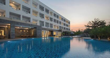 Pollos Hotel & Gallery Rembang