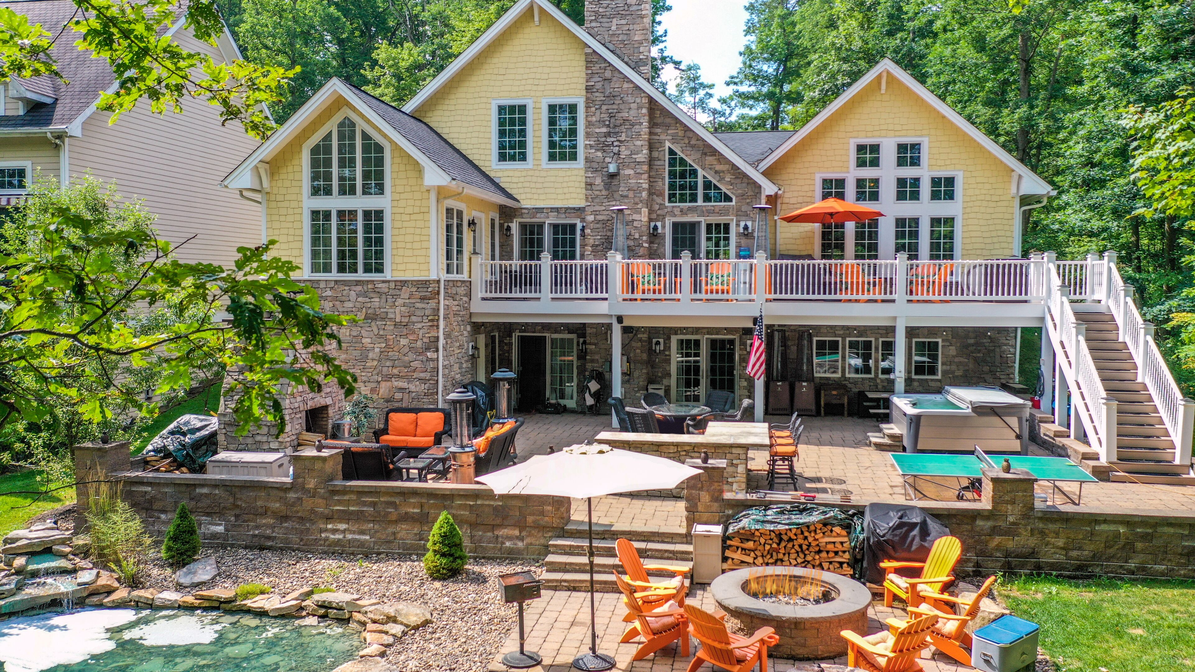 It's a Wonderful Life | Boat Slip + Hot Tub