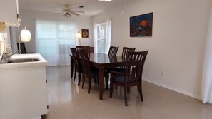 Dining - BEACH & DOWNTOWN 5 BLOCKS, COURTYARD WITH GRILL, FULL HOUSE GENERATOR, 4 BIKES  (Ocean Springs)