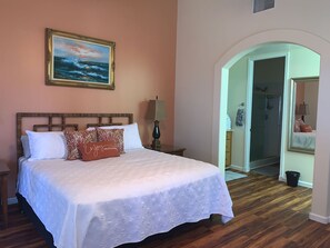 3 habitaciones, escritorio, tabla de planchar con plancha y wifi gratis 