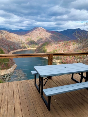 Unforgettable Views of Mountains & Lake - Quiet in Nature - Fragrance Free