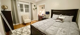 Spacious & Cozy Unit in the Heart of Milwaukee