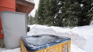 Utendørs boblebad