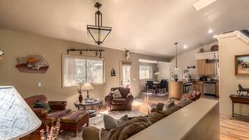 Smart TV, fireplace, video games, DVD player