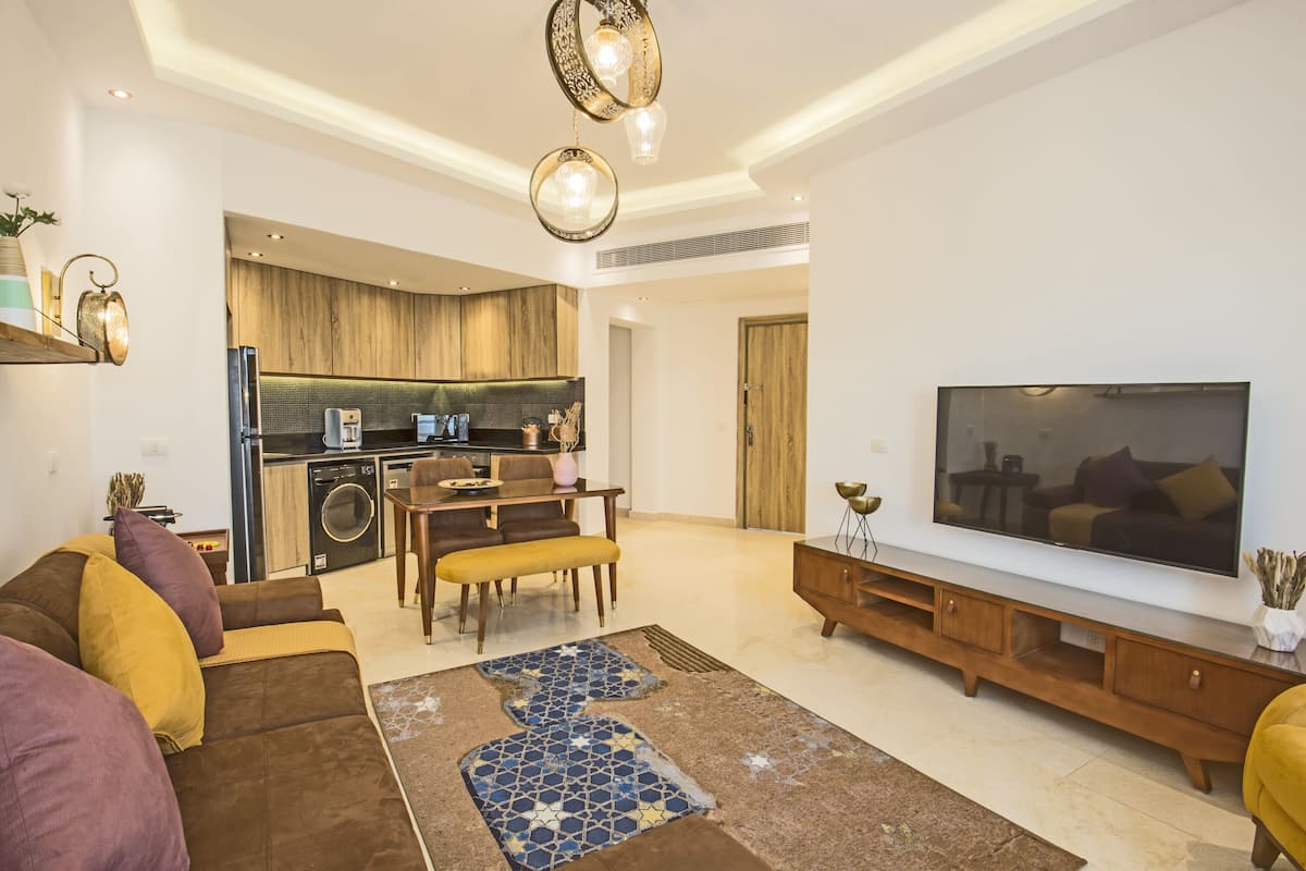 Signature Apartment | Living area