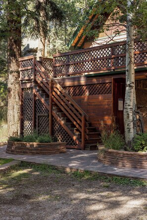 Exterior detail - The Dam Overlook  • 3 Min Walk to the Lake • Hot Tub • Game Room (Evergreen)