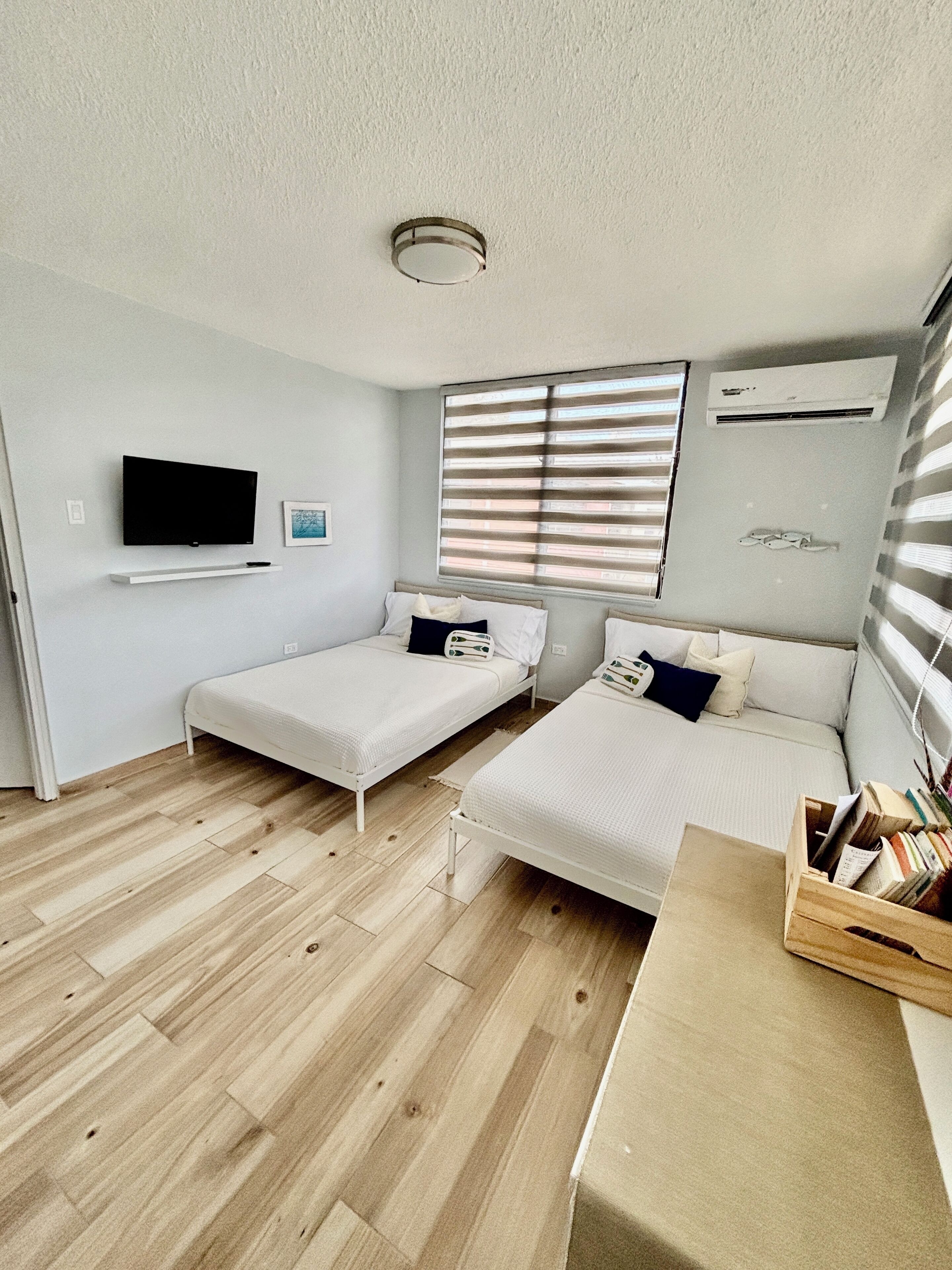 2 bedrooms, desk, iron/ironing board, free WiFi