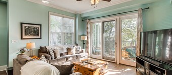 Breezy St Simons Hideaway with Waterfront Views!