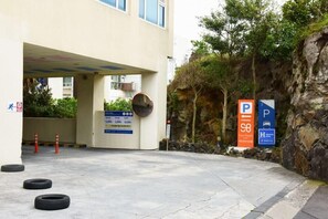 Property grounds - Saint Beach Hotel (Jeju City)