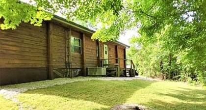 Less than 1 mile from Dale Hollow State Park Marina. Private pond for fishing.