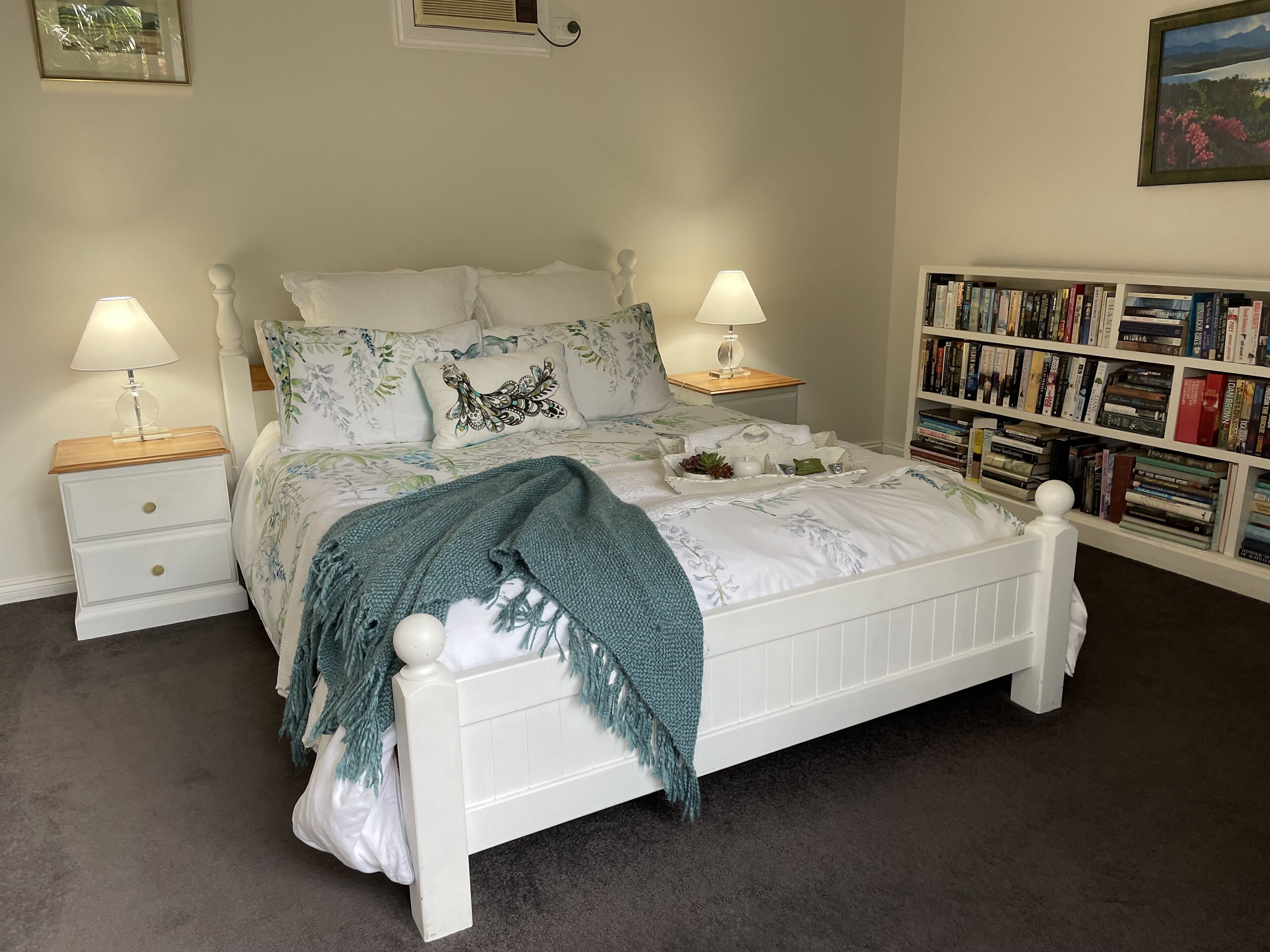 1 bedroom, iron/ironing board, travel cot, free WiFi