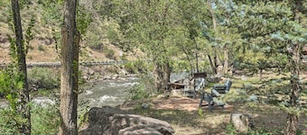 Cotopaxi Escape w/ Game Room on Arkansas River!