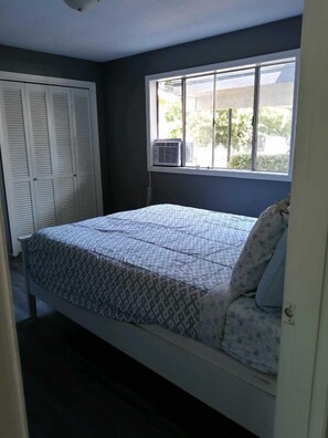 1 Schlafzimmer, Bügeleisen/Bügelbrett, kostenloses WLAN, Bettwäsche