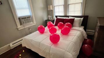 2 makuuhuonetta, silitysrauta/-lauta, vauvan matkasänky, ilmainen Wi-Fi