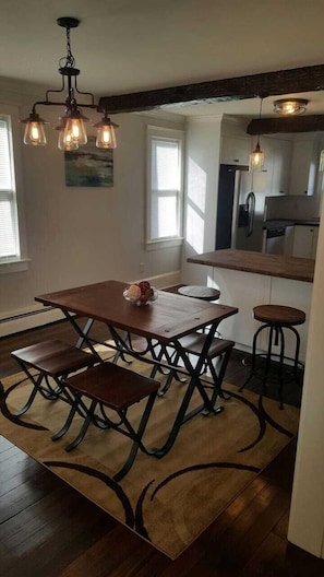 Dining - Very Welcoming (East Stroudsburg)