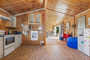 Fridge, microwave, dishwasher, toaster