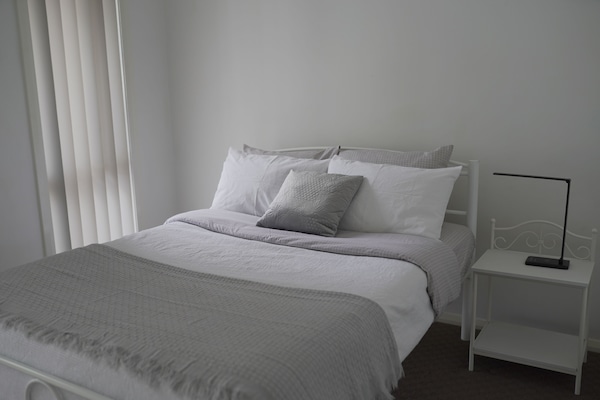 3 soveværelser, skrivebord, strygejern/strygebræt, gratis Wi-Fi