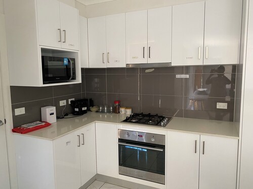 A Luxurious 3 Bedroom Executive Home-Private Retreat