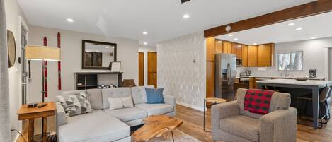 Smart TV, fireplace, books