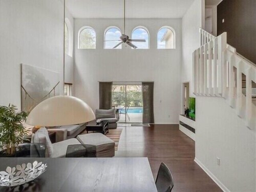 Enjoy Golf, Disney or Legoland - 5 bedroom home!