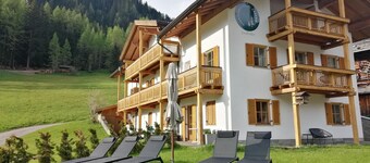 Apartamento "Mountain Residence Kasern Nr 1" con vistas a la montaña, jardín y Wi-Fi