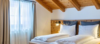 Mountain Residence" Kasern Nr 5" with Mountain View, Garden, Terrace & Wi-Fi