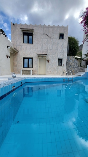 Apartment, 2 Bedrooms, Balcony, Garden View | Pool | Outdoor pool