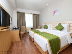 Premium bedding, minibar, desk, iron/ironing board