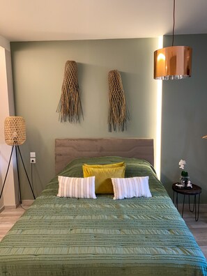 Apartment | 1 bedroom, free WiFi, bed sheets - Luxury-1bed Apartment With Porch in Greece (Patras)