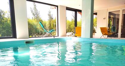 Chalet Le Cerf 4* Private indoor pool and sauna